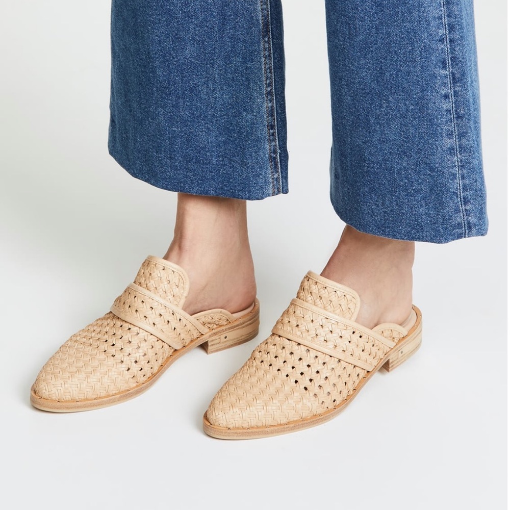 Freda Salvador Keen Leather Woven slide